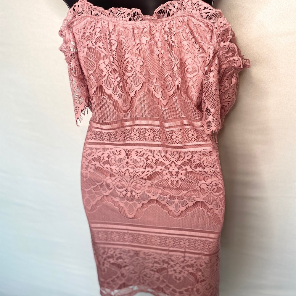 SOLD Revolve Mauve Bardot Lace Dress - Picture 4 of 8